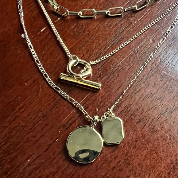 JCREW ⭐️ Gold Layered Necklace - Picture 2 of 14
